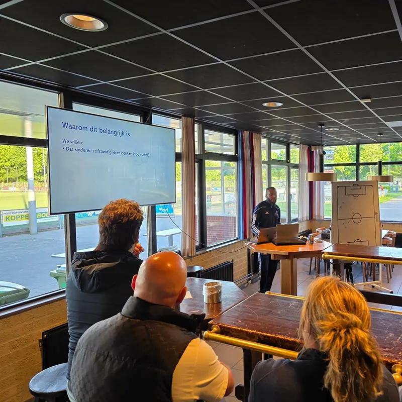 TikiTaka-Blog-ouderavond-tikitaka-800×800-02